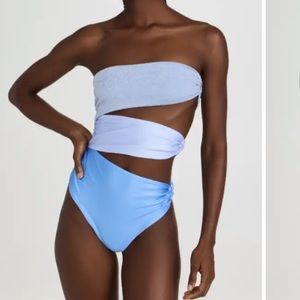 NWT BAOBAB Isla One Piece Azulado